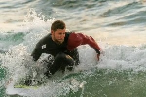traje de surf